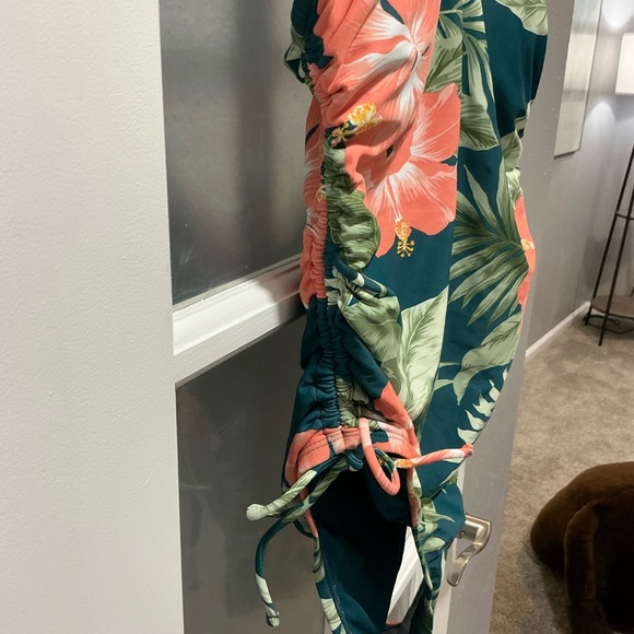 NWT Kona Sol Floral One Piece - Picture 4 of 15